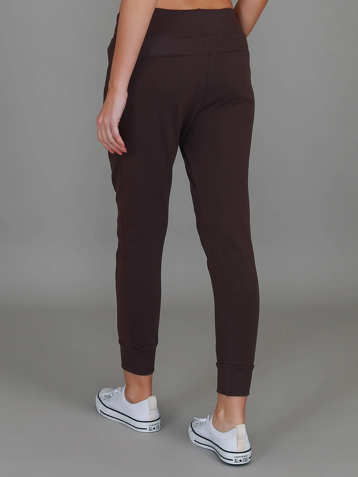 3rd Story - Byron Jogger Truffle