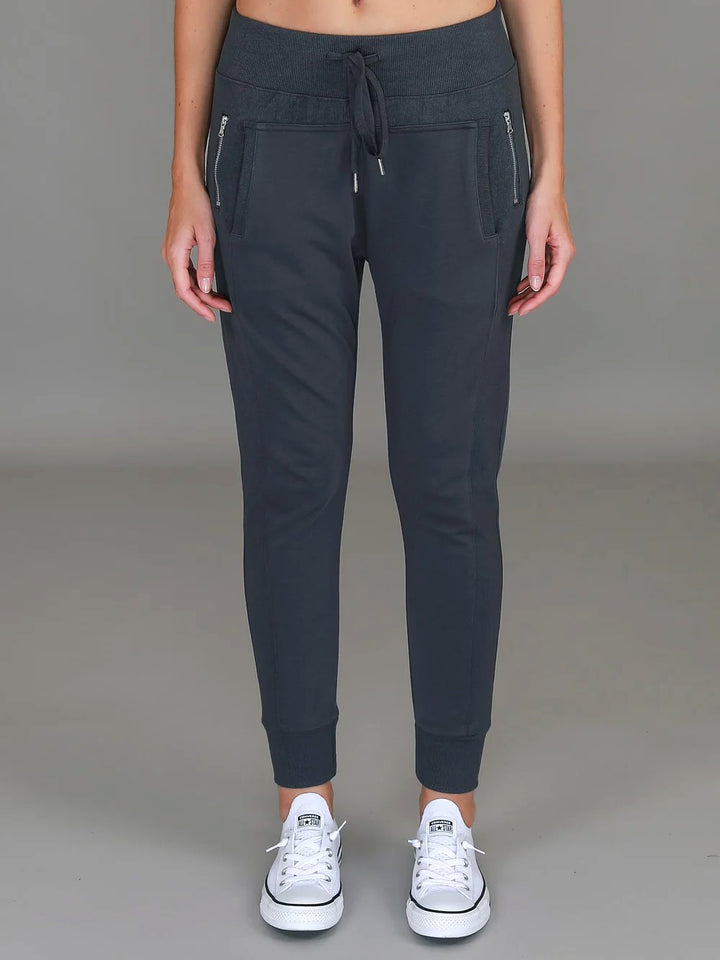 3rd Story - Byron Jogger Charcoal