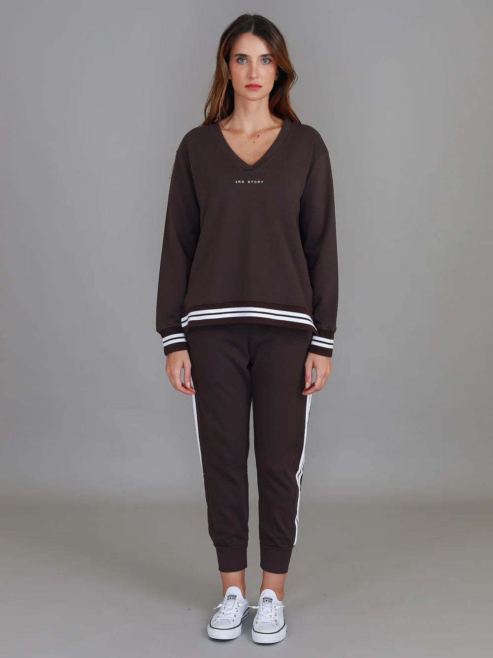 3rd Story - Pammy V-Neck Sweatshirt Truffle