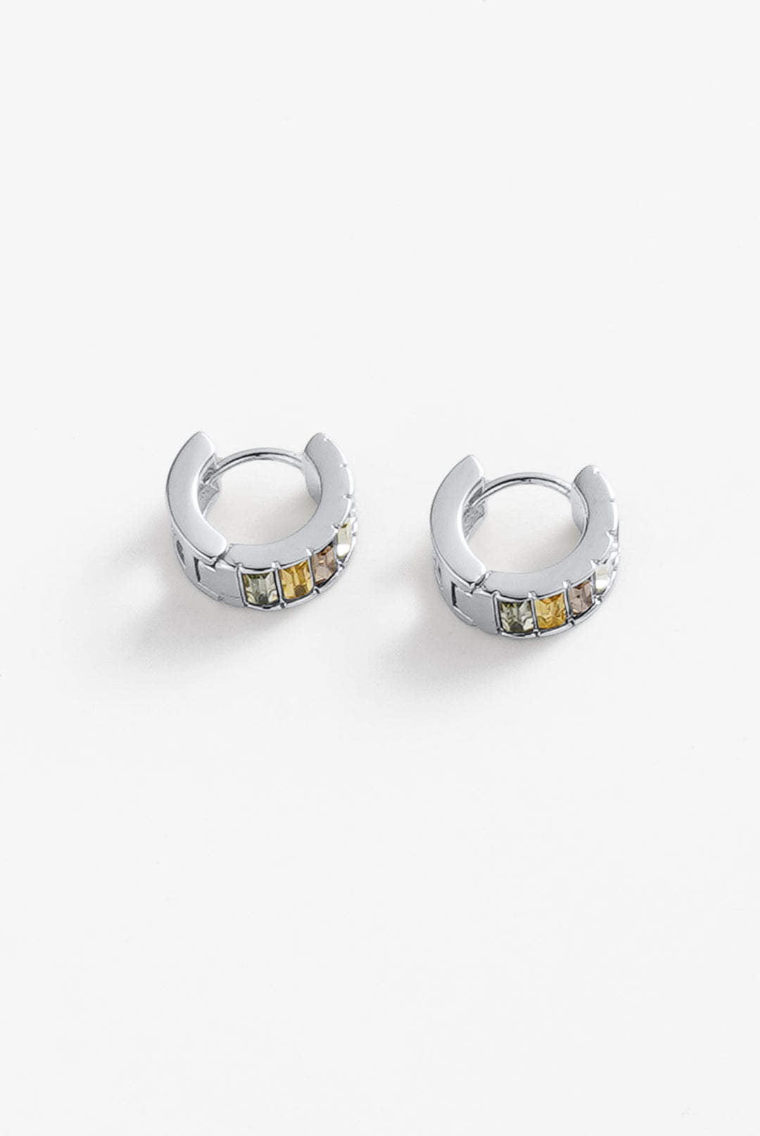 Zafino - Kira Huggie Earrings Silver