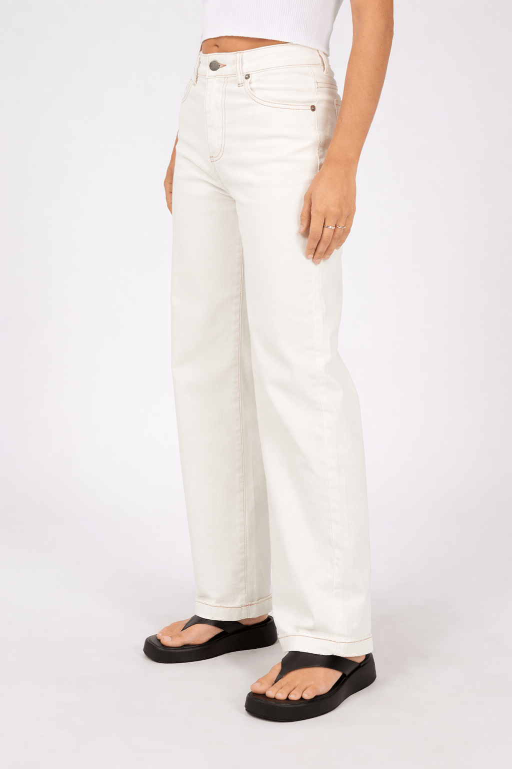All About Eve - Jacqui Wide Leg Petite Denim Vintage White