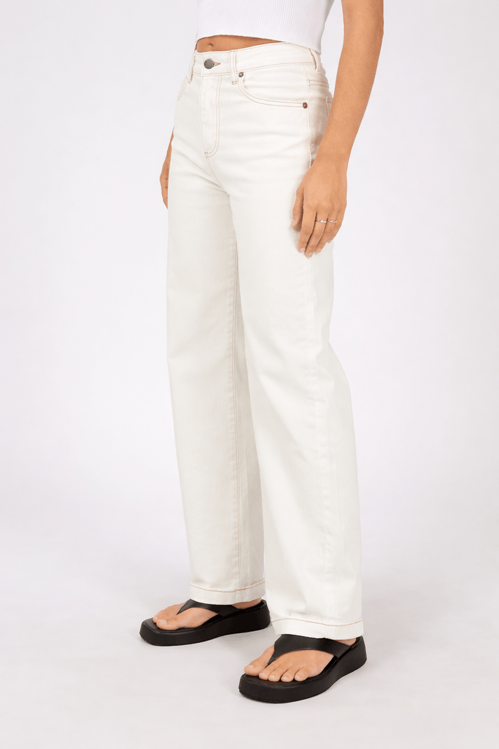 All About Eve - Jacqui Wide Leg Petite Denim Vintage White