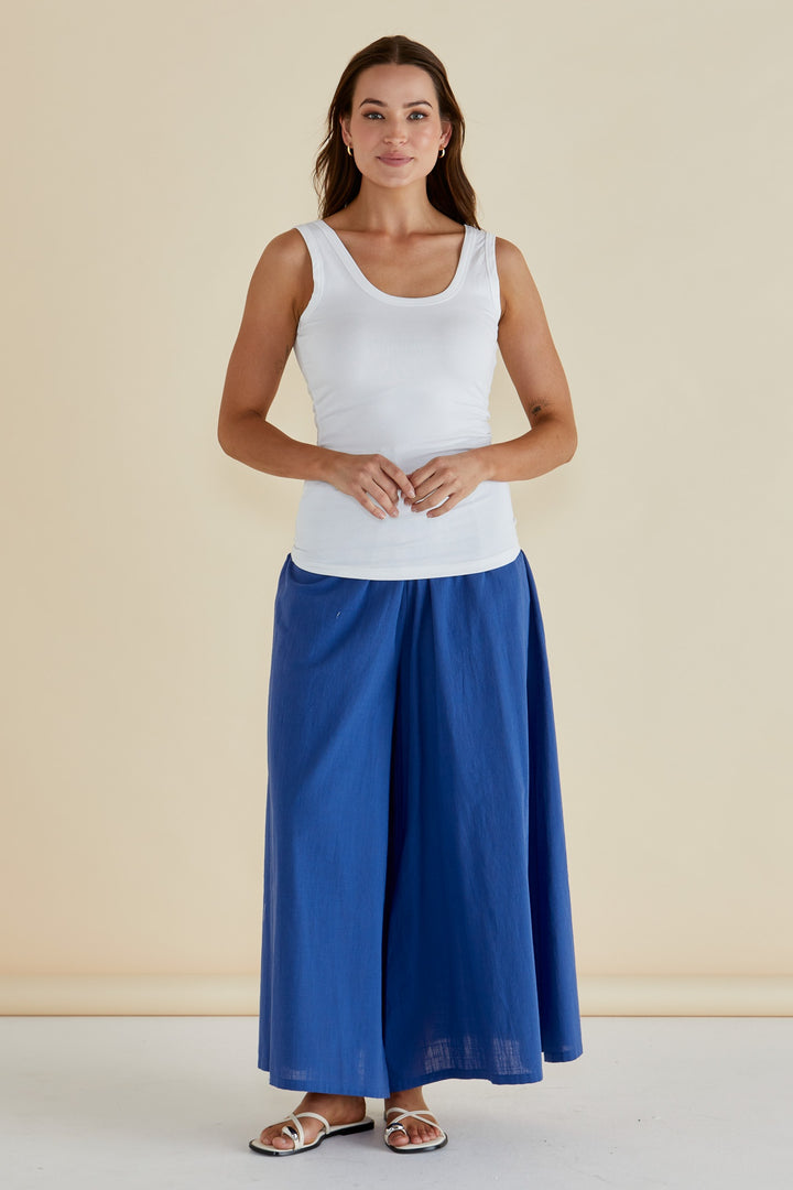 Betty Basics - Emma Scoop Tank White