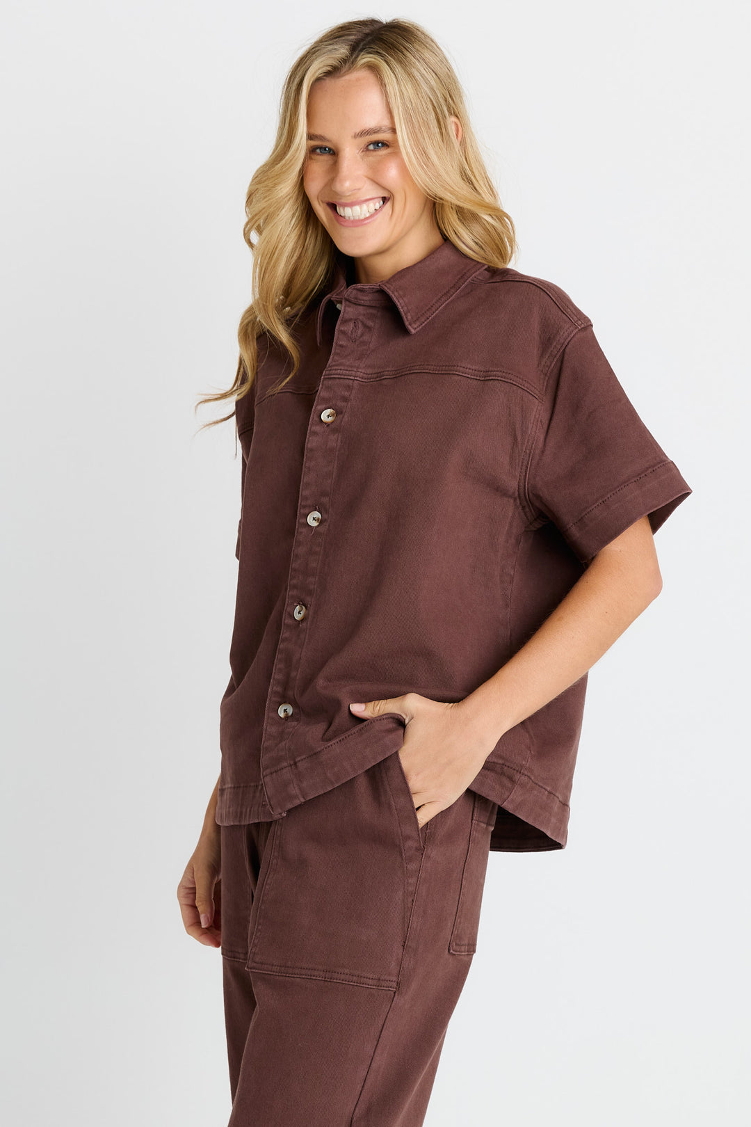Betty Basics - Quinn Shirt Chocolate