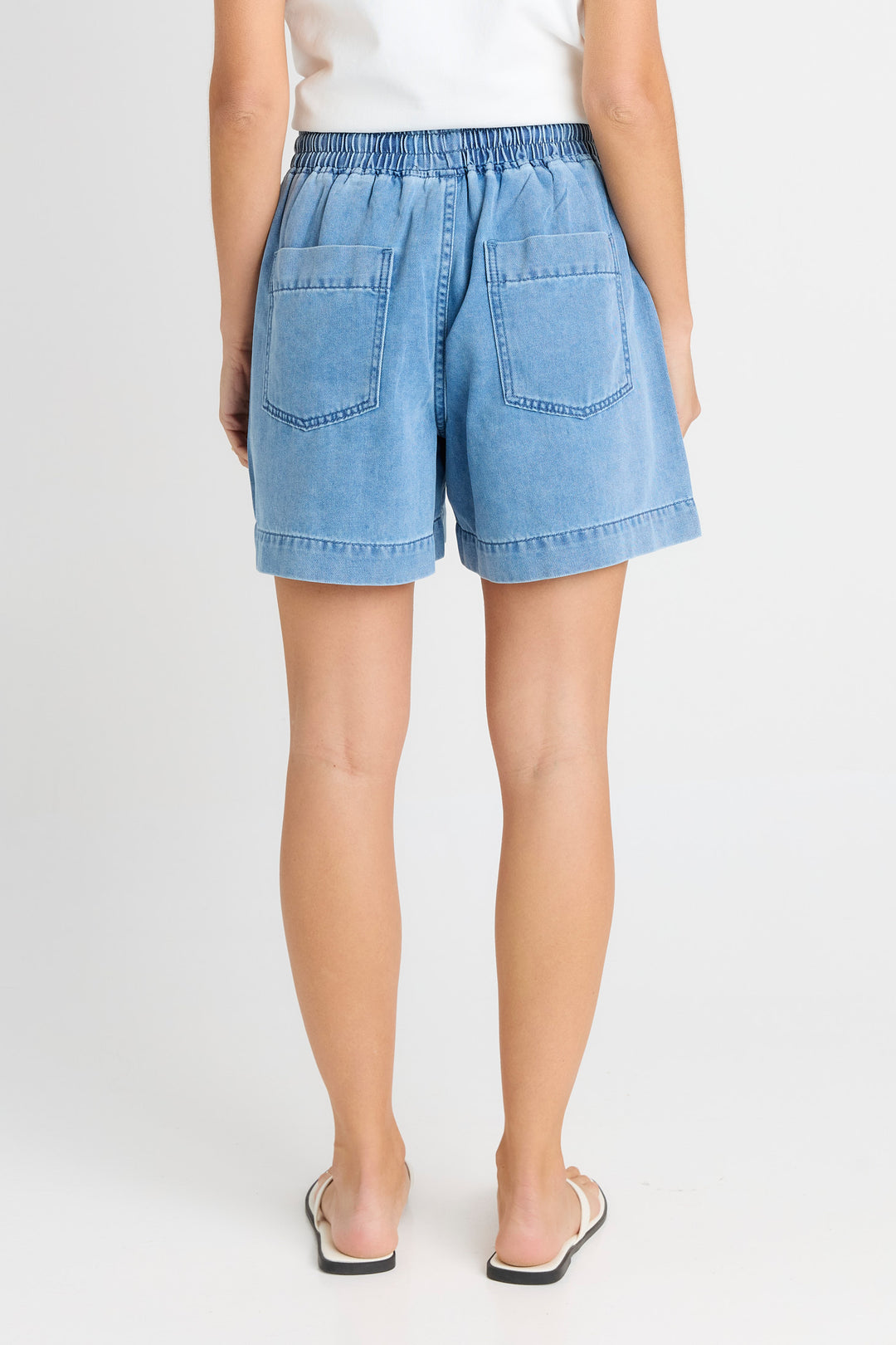 Betty Basics - Quinn Short Mid Blue