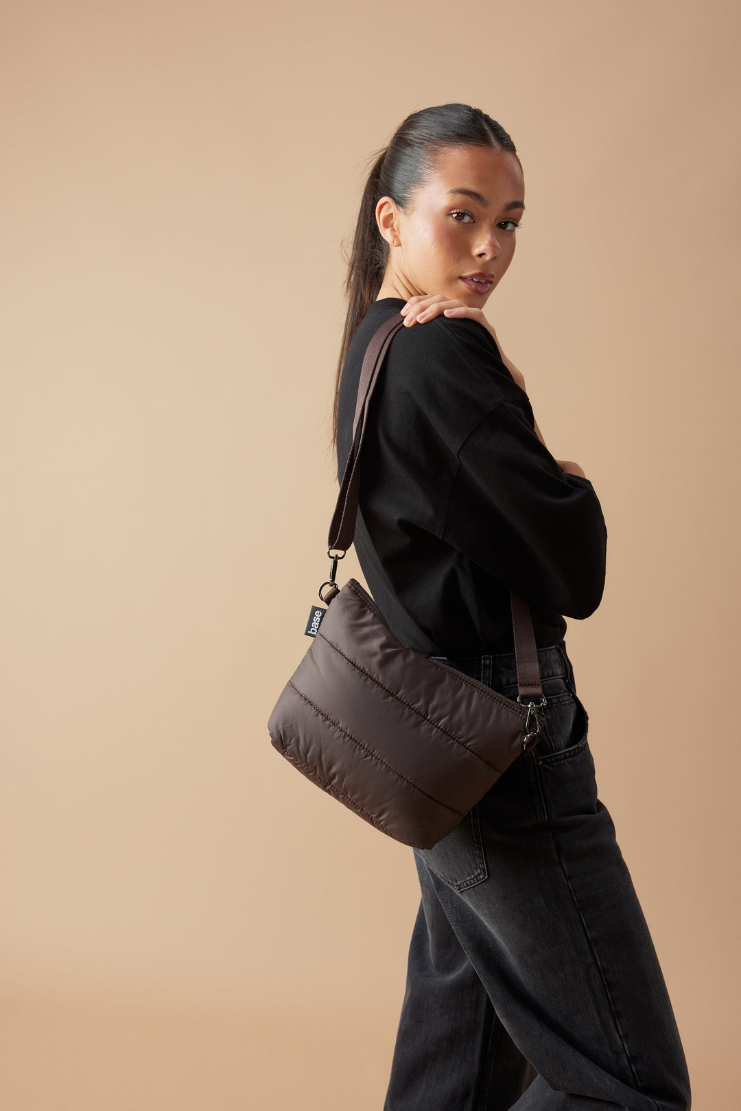Base - Stash Base Crossbody Chocolate