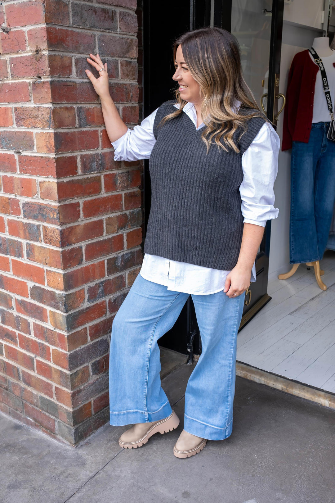 Isle Of Mine - Miru Knit Vest Ash
