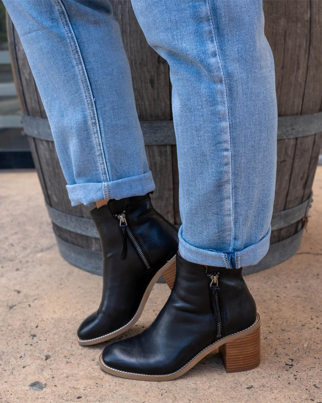 EOS - Charity Leather Ankle Boot Nero