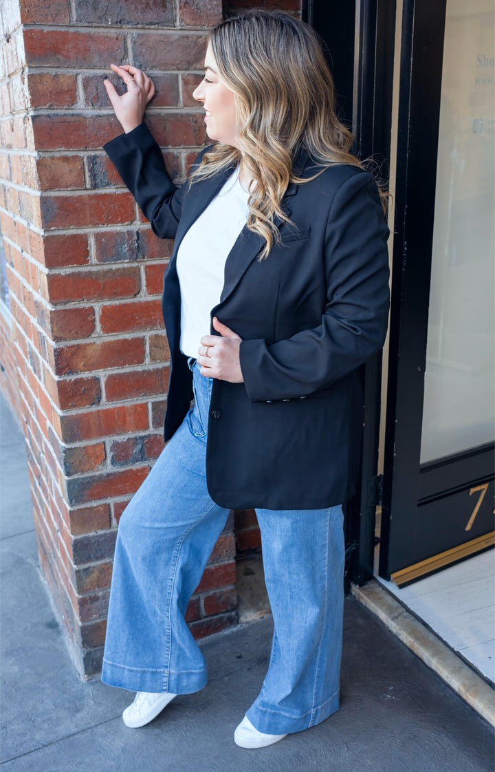 Jorge - Kristin Blazer Black