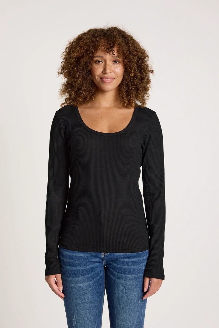 Eb &amp; Ive - Plage Long Sleeve Tshirt Black
