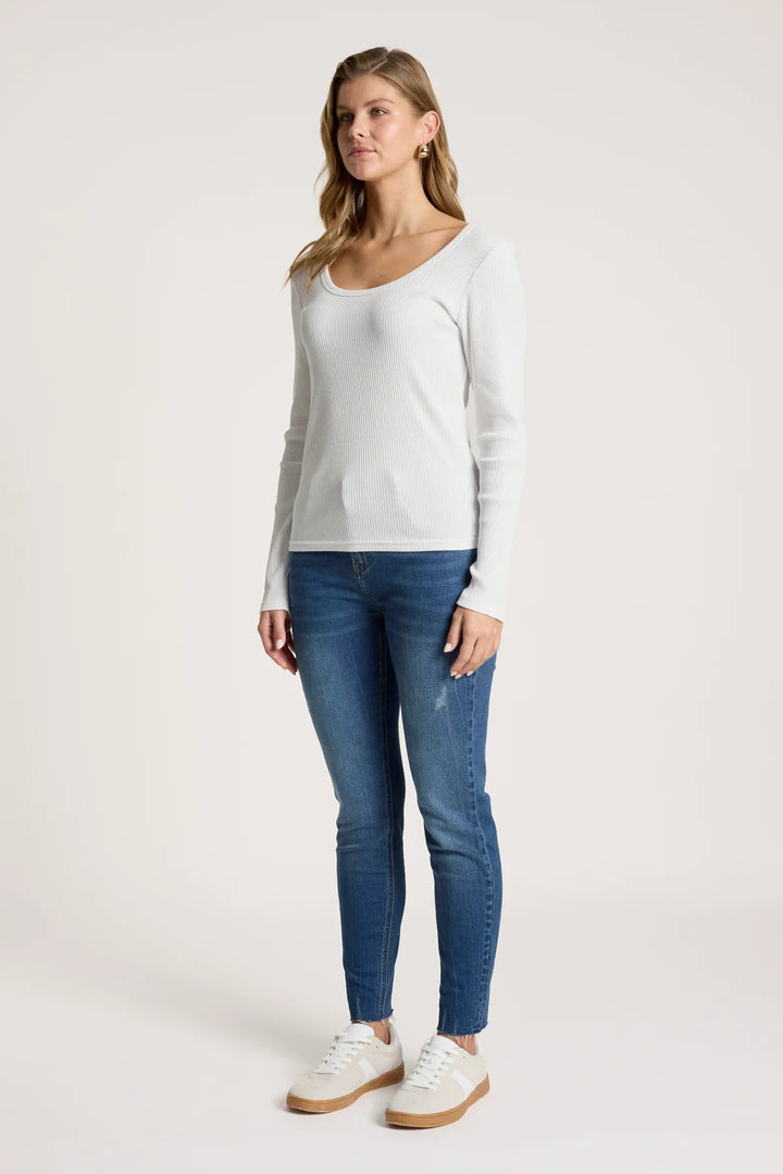 Eb &amp; Ive - Plage Long Sleeve Tshirt White