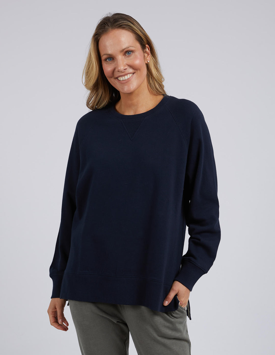 Elm - Melbourne Crew Navy