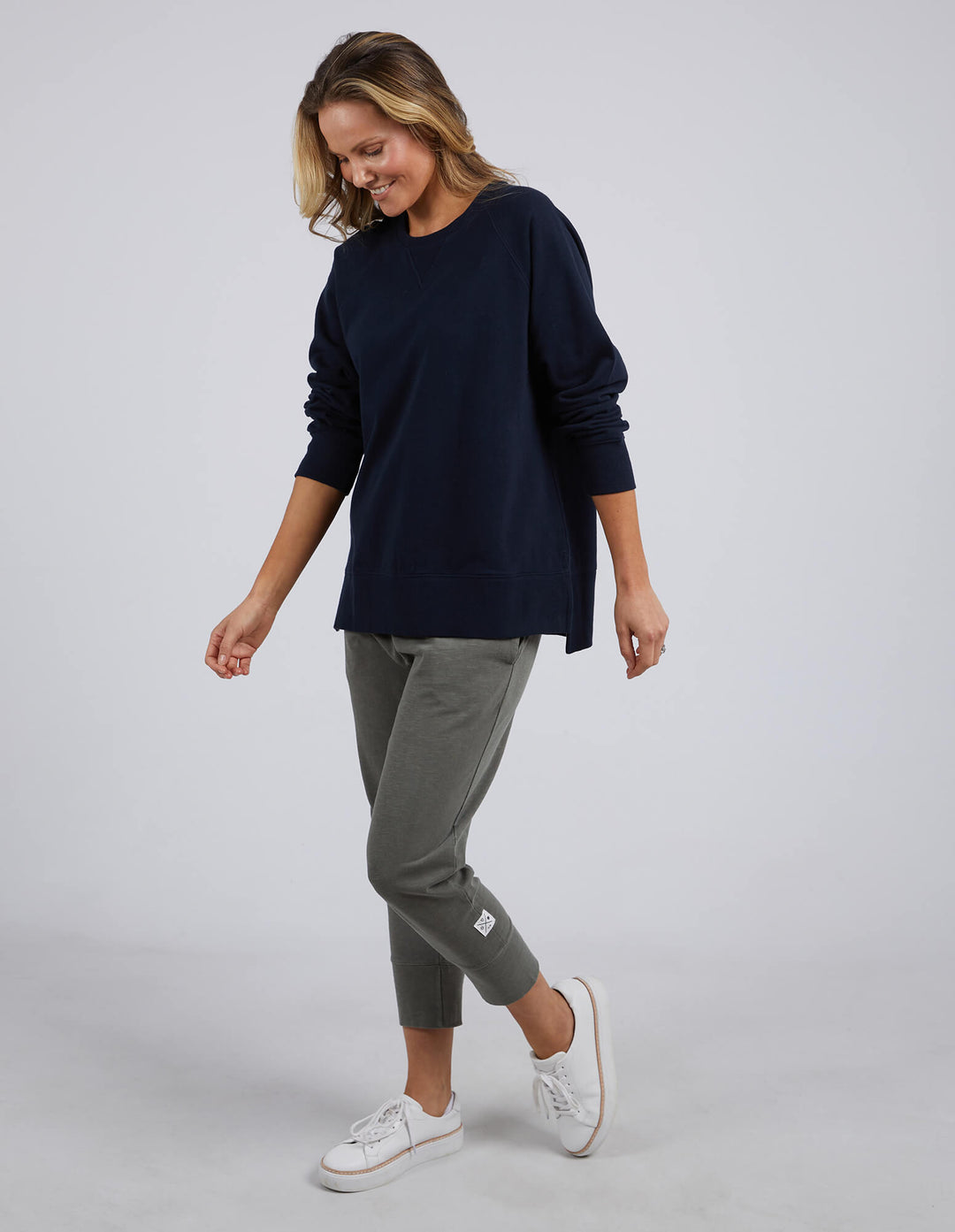 Elm - Melbourne Crew Navy