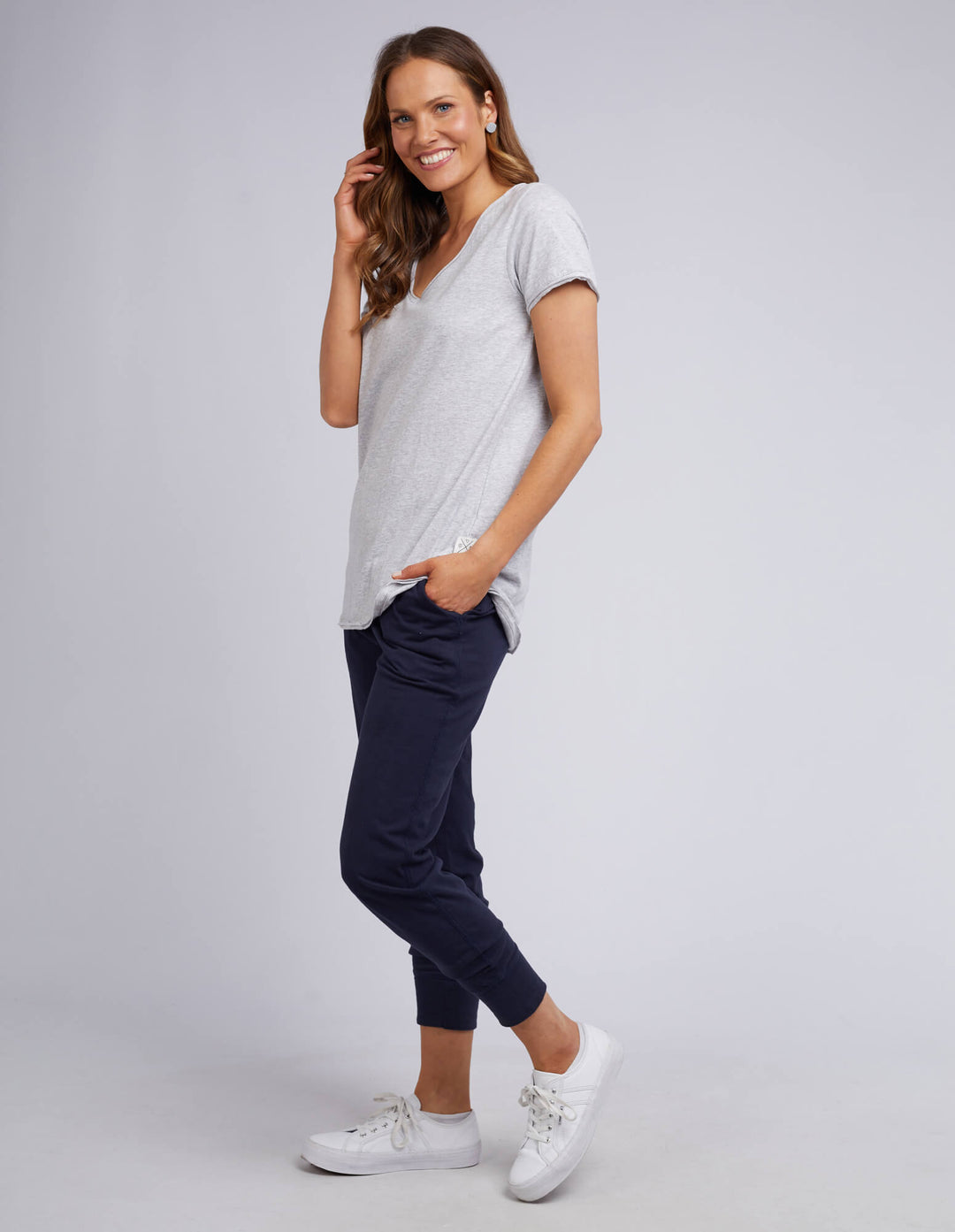 Elm - Fundamental Vee Tee Grey Marle