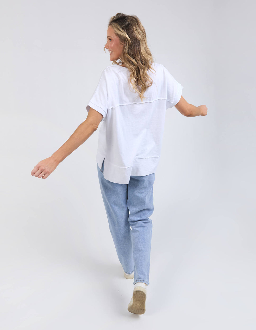 Foxwood - Allison Tee White