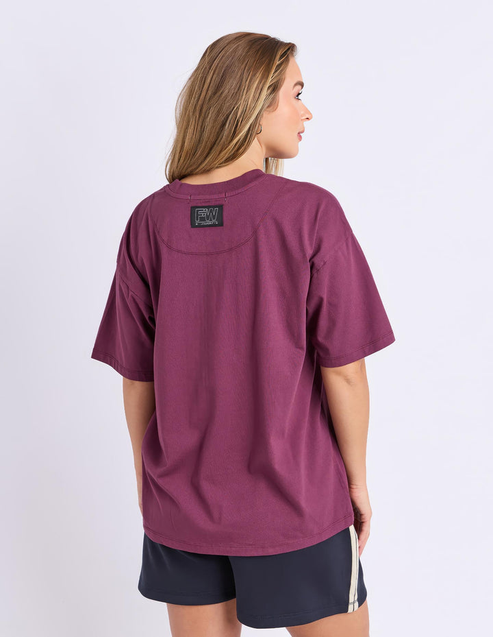 Foxwood - Captain Tee Plum