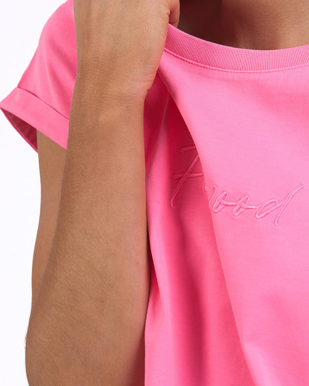 Foxwood - Signature Tee Neon Rose