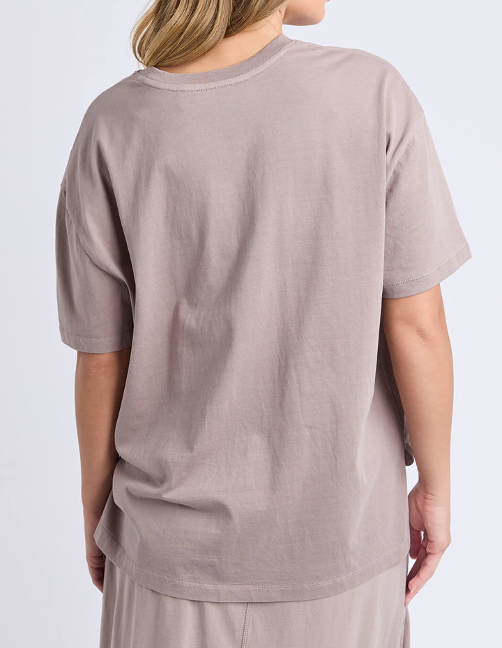 Foxwood - Simplified Tee Brown