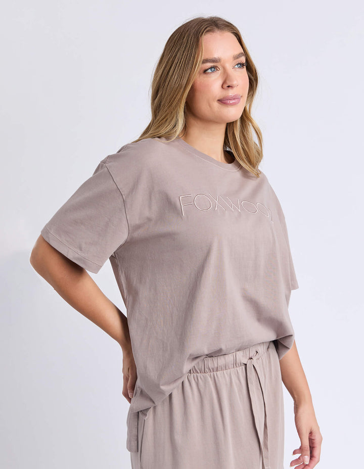 Foxwood - Simplified Tee Brown