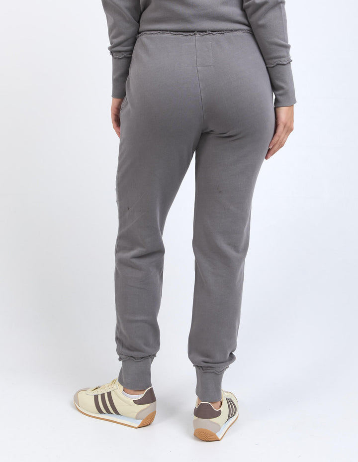 Foxwood - Simplified Track Pant Iron