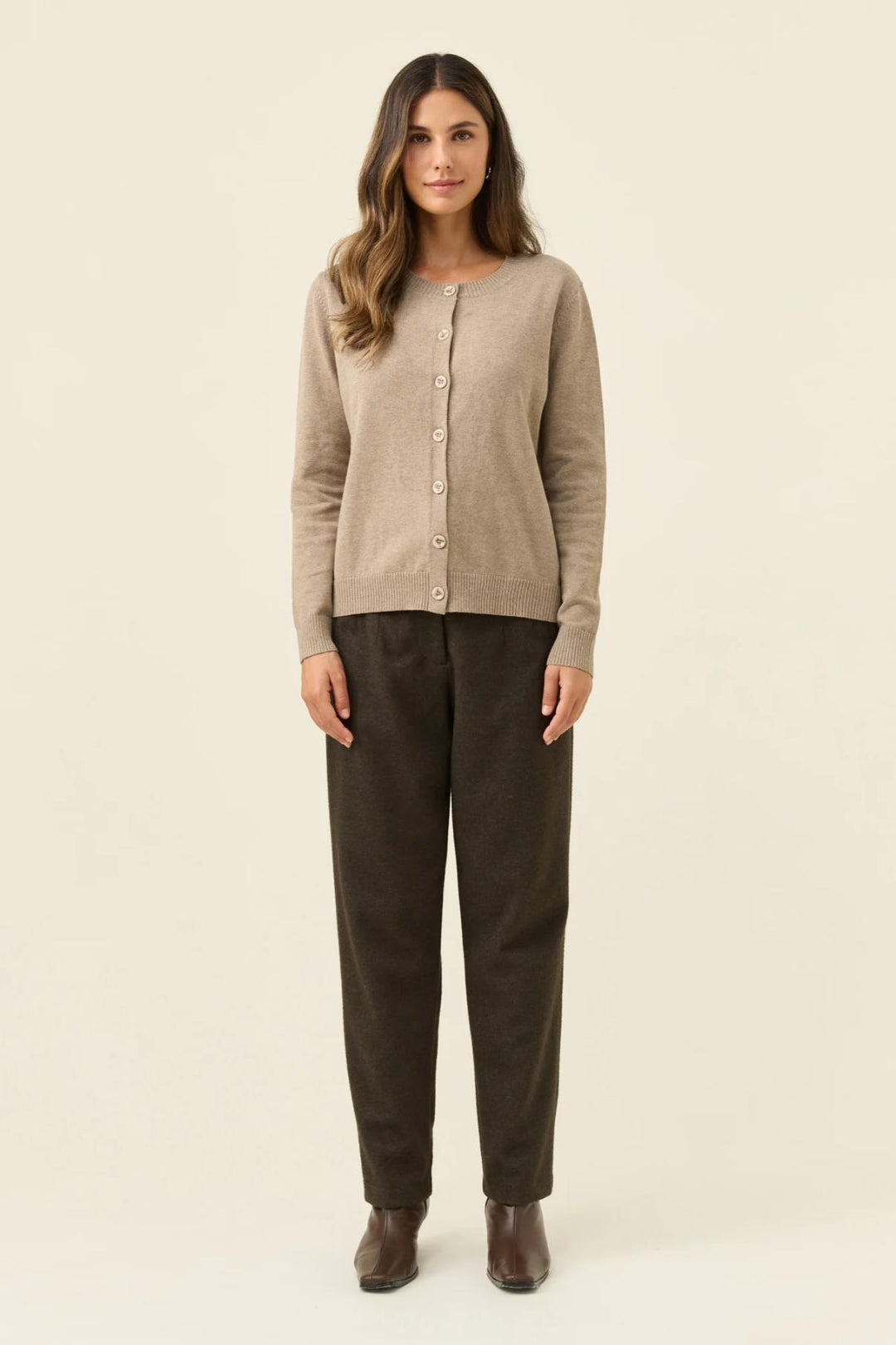 Isle Of Mine - Darby Cardigan Stone