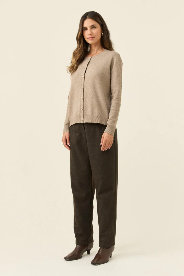 Isle Of Mine - Darby Cardigan Stone