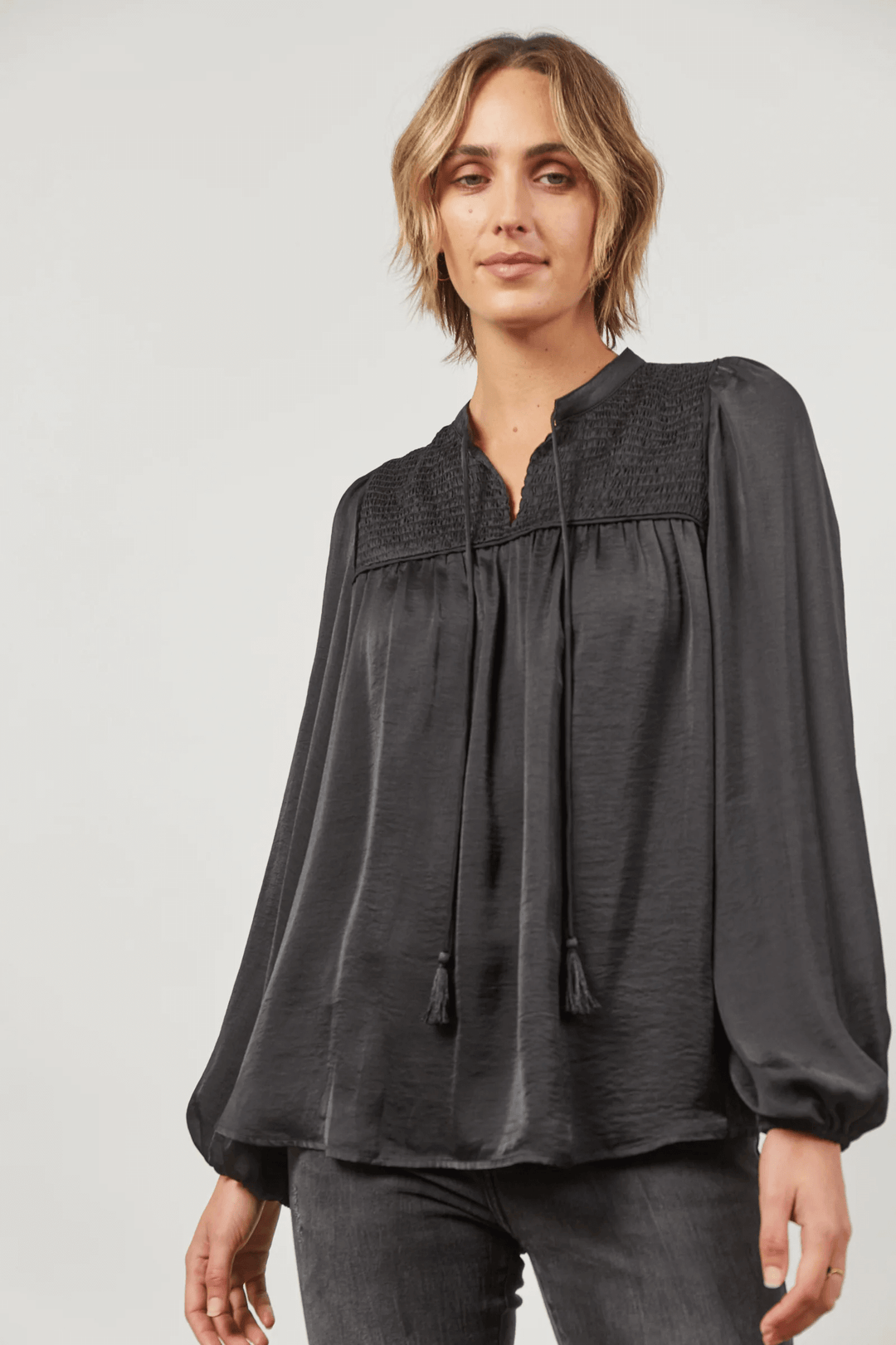 Isle Of Mine - Romance Blouse Onyx