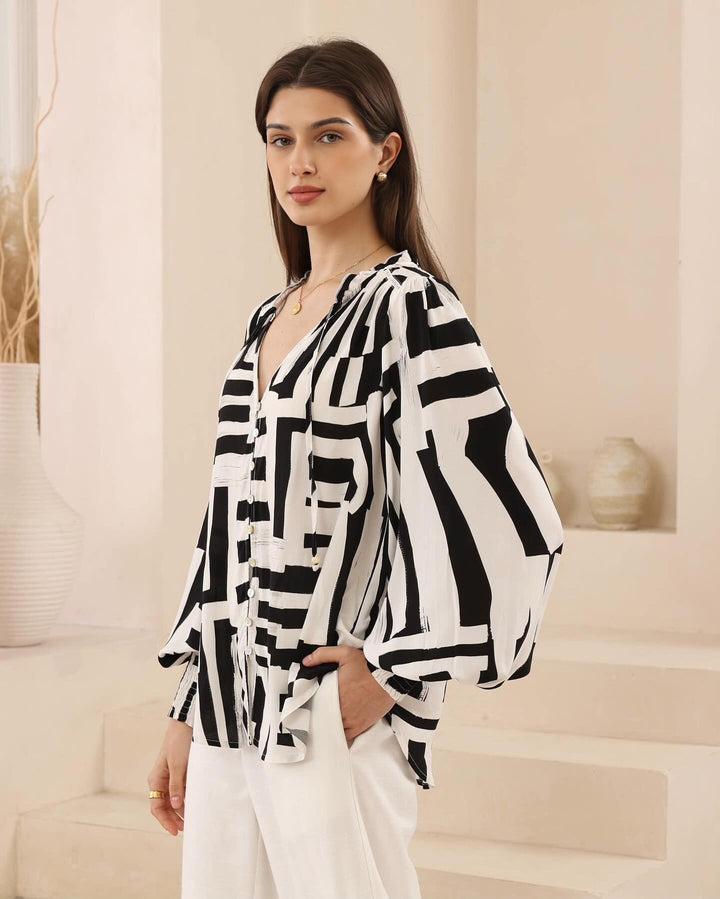 Juliet Blouse White / Black