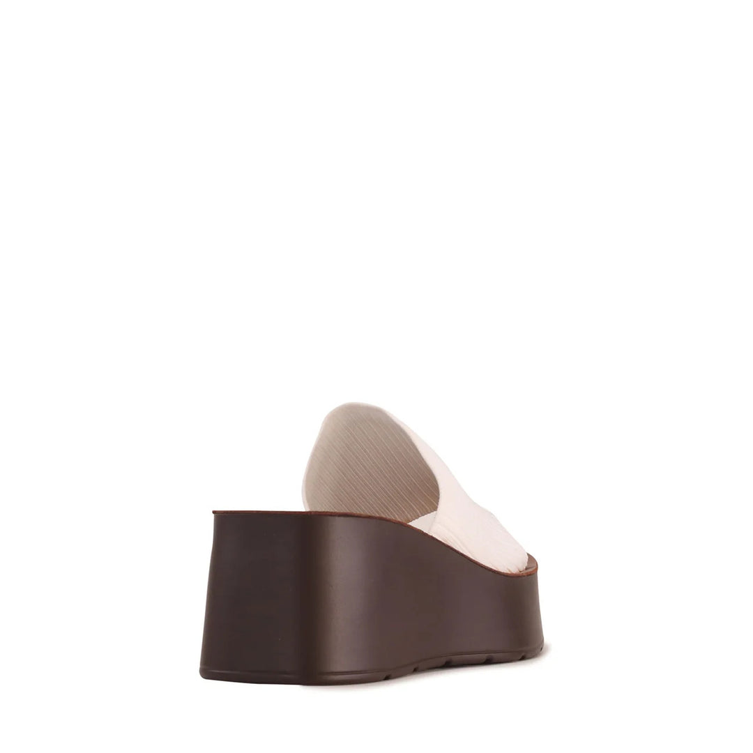 Los Cabos - Loryn Wedge Slide White