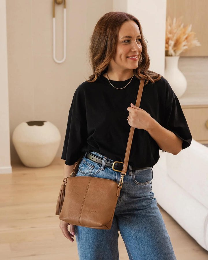 Louenhide - Kasey Crossbody Bag Camel