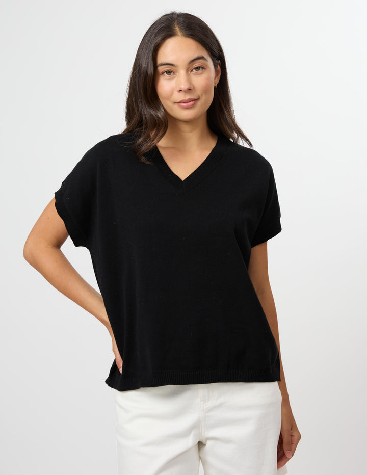 Stella + Gemma - Lily Top Black