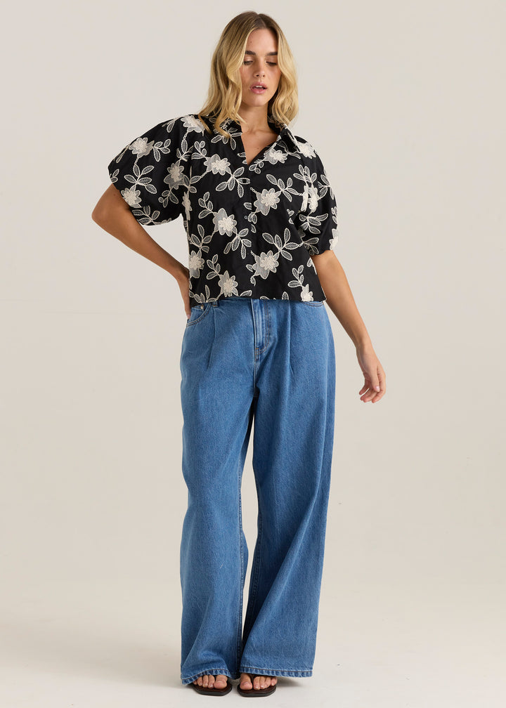Sass - Marlowe Bubble Sleeve Blouse Black / Cream Floral