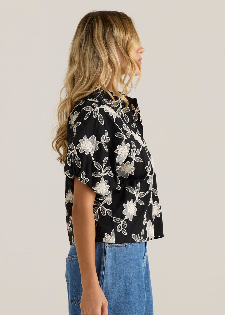 Sass - Marlowe Bubble Sleeve Blouse Black / Cream Floral